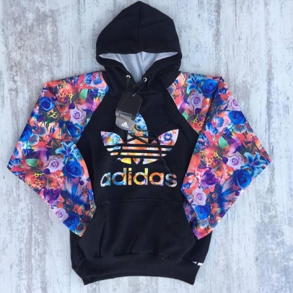 Adidas Floral FRETE GRATIS